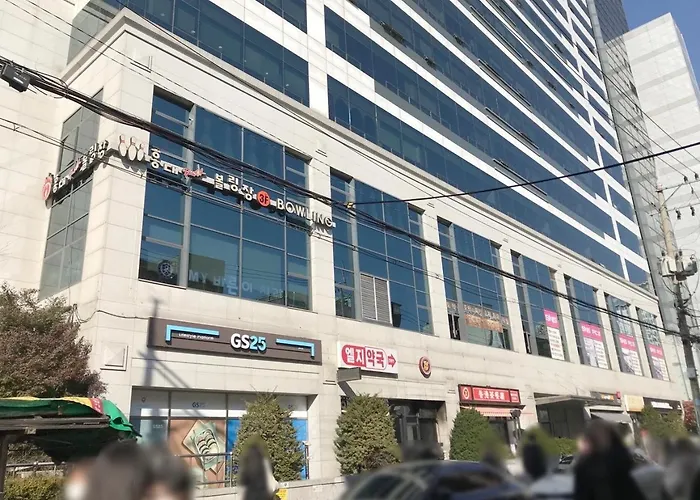 New Hongdae Stn 30sec #massage Chair #netflix #purifier V *