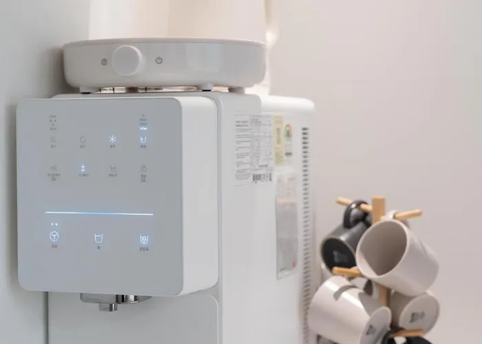 New Hongdae Stn 30sec #massage Chair #netflix #purifier V Apartment