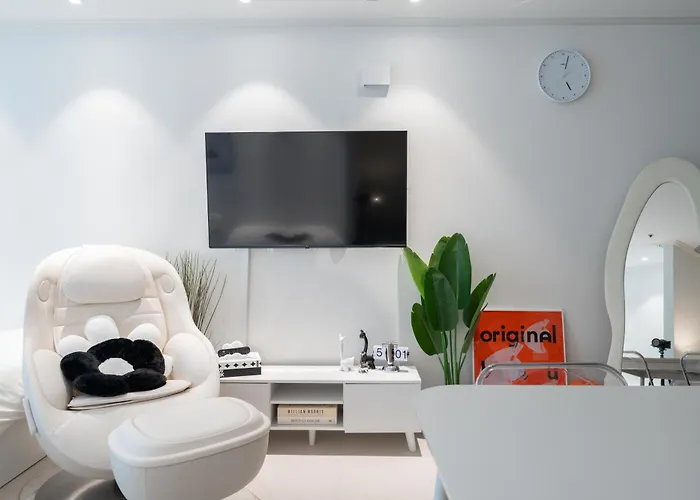 New Hongdae Stn 30sec #massage Chair #netflix #purifier V